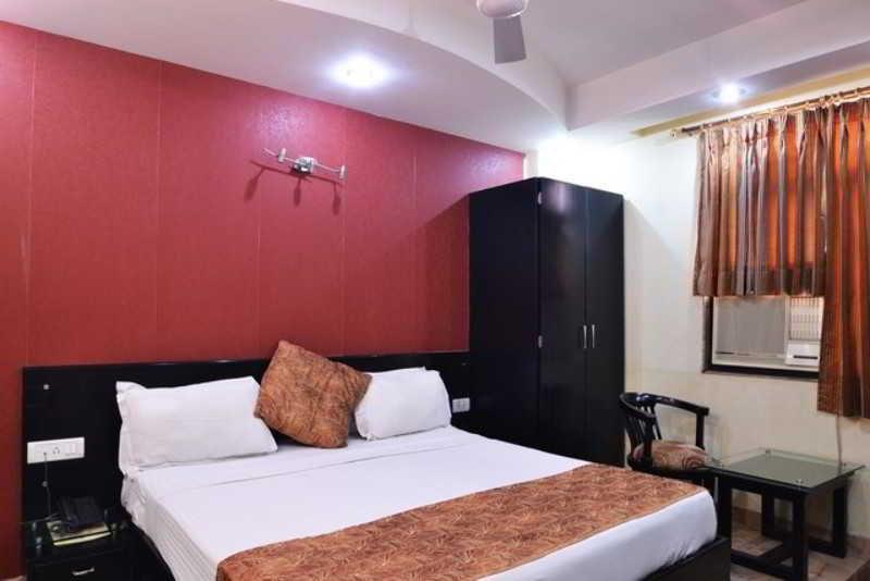 Fabexpress Jeniffer Inn Delhi  Dış mekan fotoğraf